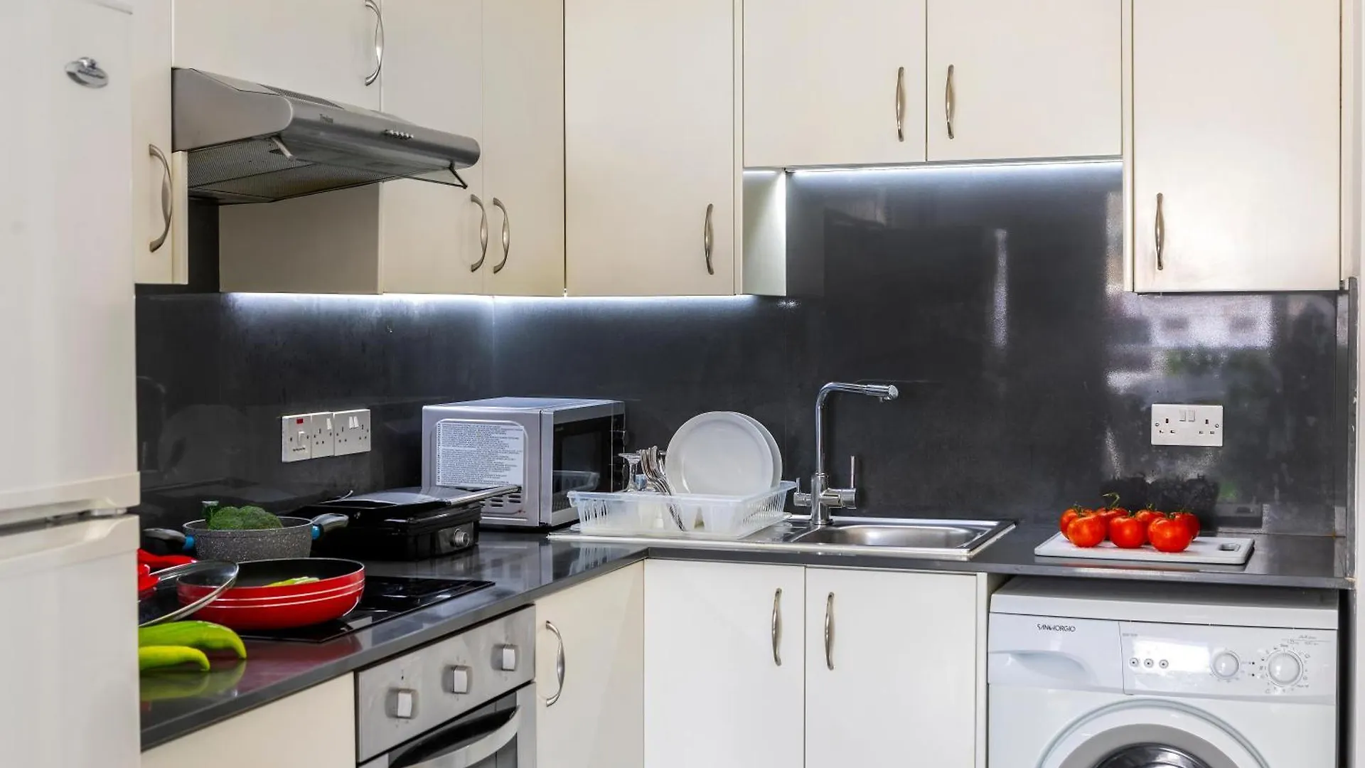AirBnSea Centre Apts Larnaca Appartement